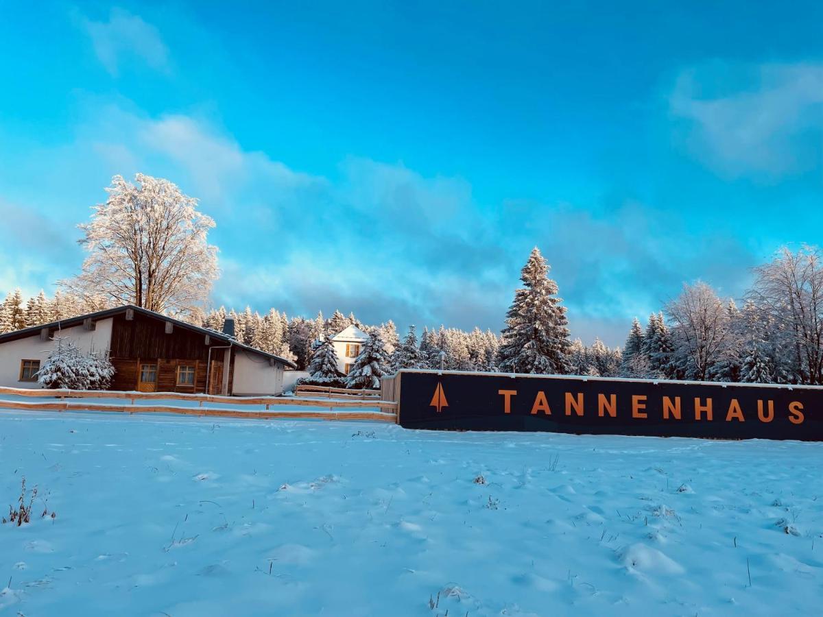 Hotel Tannenhaus Schöneck Exterior foto